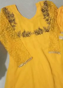 Kurta Set Aapki Price Se Offer Kijiye