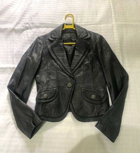 Stylish Black Leather Jacket