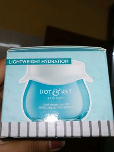 Dot &amp; Key 72 Hr Hydrating Gel moisturizer