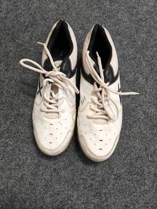 Sports Shoes