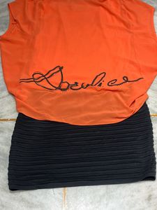 Graphic Print Tee