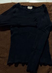 Black Long Sleeve Top