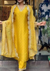 Kurta Set With Dupatta