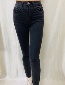 Skinny Jeans From West Side