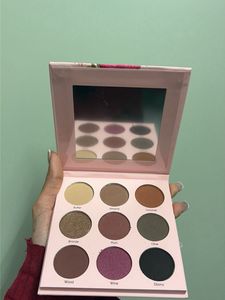 KAY BEAUTY EYESHADOW PALETTE