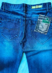 Flutos Dark Blue Jeans