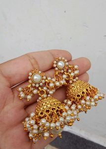 Pearl Drop Earrings