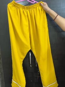 Mustard kurta set-heavy embroidery-only worn once