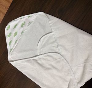 Baby swaddle