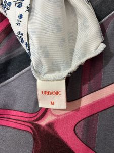 URBANIC - Floral Crop Top