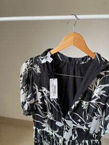 Dorothy Perkins Floral Black&amp;White Pleated MAXI