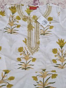 12 Set Of Earnings Branded  White Kurti Combo