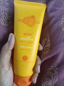 Aqualogica Sunscreen And Facewash