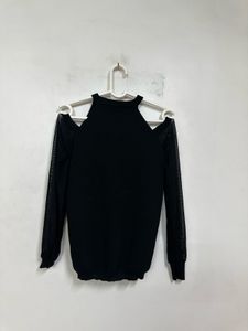 Chic Cold Shoulder Top