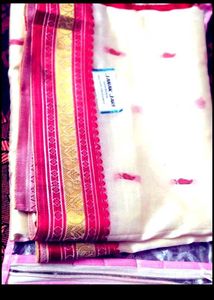 Handloom Pattu Silk Saree With Blouse