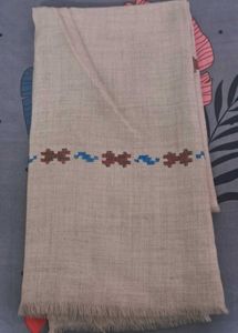 BRAND NEW - Elegant Beige Embroidered Shawl