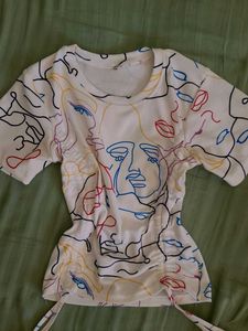 BRAND NEW White pattern fitted top