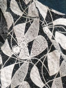 Dino Black &amp; White Print Top