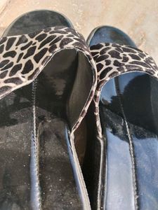 Black Velvet Leopard Print Wedges For Women