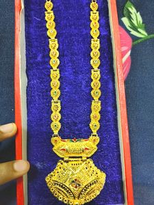 Necklaces &amp; Chains.