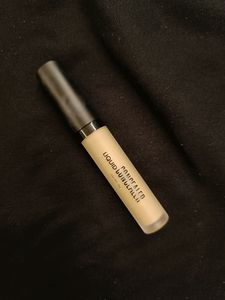 Swiss Beauty Liquid Concealer - 03 Light Moyen