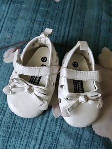 Leather White Bow Shoes