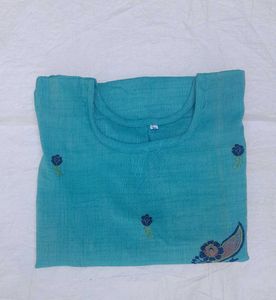 Embroidered (XL) size Kurta.