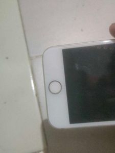 iPhone 7 - Good Condition