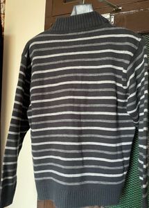 Duke Sweater with Zip Closure &amp; Attached Inner