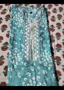 Floral Design Neck &amp; Sleeve Embroidery Work Kurti