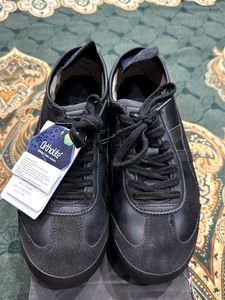 Ontisukha tiger mexico black sneaker