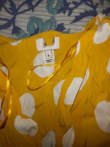 Combo Of 2 Summer Tops And 1 Jeans
