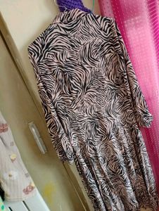 Very Nice 👗zebra Dress