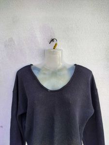 Black Cropped V-Neck Top