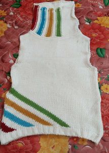 Hand Knit Sleeveless Turtleneck Sweater