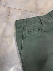 Green Short Pants