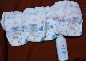 Little Diaper Ultra Soft And Johnson Baby Powder