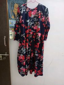 Floral Print Dress front cut design