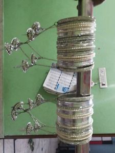 Elegant Bangle Set