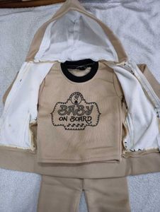 ❗ FREE DELIVERY❗New Woolen Cute Baby Outfit