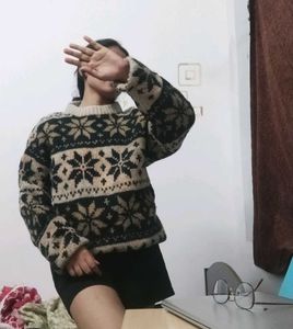 Vintage Patterned Sweater