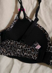 Victoria&#39;s Secret Leopard Print Bra