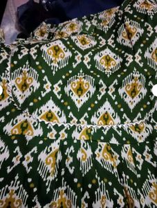 Enchanting Green Hand Block Kurti Pant wid Dupatta