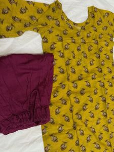 Highly Contrast Paisly Suit