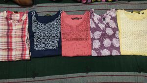 Realince trendz and Max combo kurtis