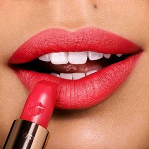Charlotte Tilbury Lipstick - Miranda May