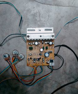 4440 AMPLIFIER BOARD