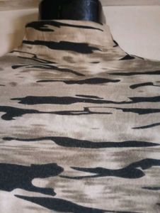Ladies Strech Top..