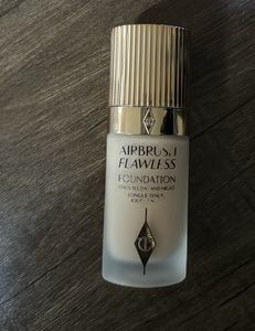 Charlotte Tilbury Airbrush Flawless Foundation