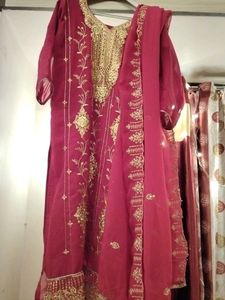 Embroidered Kurta Dupatta
